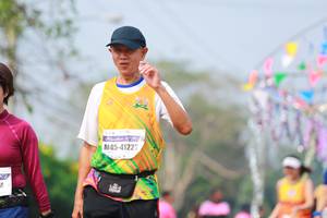 BIB: 41222
                            <button type="button" onclick="openModal(9891139)" class="btn btn-primary btn-sm float-right btn-popup" data-toggle="modal" data-target=".modal-high-quality">
                        <i class="fas fa-shopping-cart"></i> Add to Cart
                    </button>
                                            <button type="button" onclick="isThisMe(9891139, true)" class="btn btn-success btn-sm float-right btn-popup btn-isme hidden" data-toggle="tooltip" data-placement="bottom" title="นี่คือรูปของคุณใช่ไหม คลิกที่นี่เพื่อเอาเข้าอัลบั้ม">
                        <i class="fas fa-plus"></i> Add to album
                    </button>
                    <button type="button" onclick="isThisMe(9891139, false)" class="btn btn-warning btn-sm float-right btn-popup btn-isnotme hidden">
                        <i class="fas fa-ban"></i> Remove from album
                    </button>